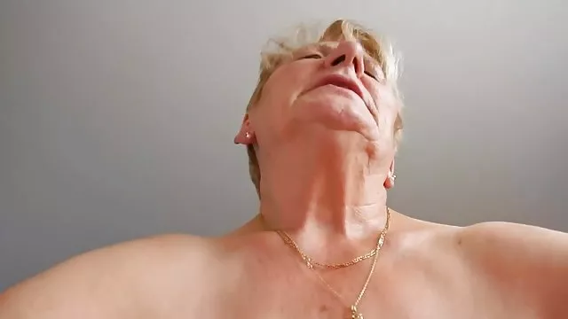 أفضل الاباحية أي تسجيل المزيد من قمصان سكس مصري عربي جديد عارية